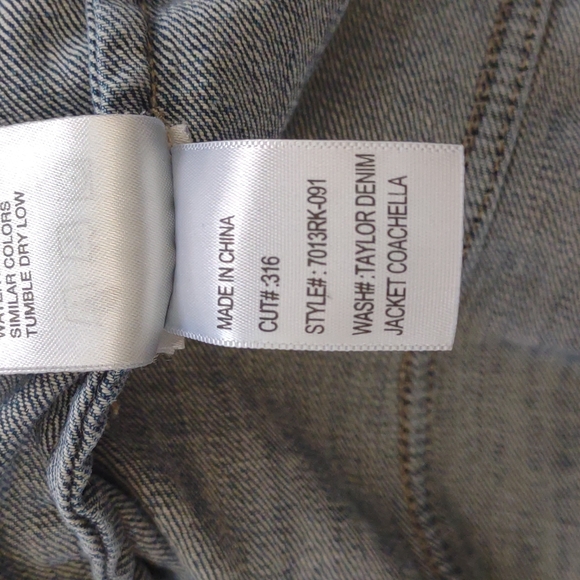 Articles of Society Womens Blue Long Sleeve medium Wash Jean Denim Jacket Size M - Picture 10 of 10